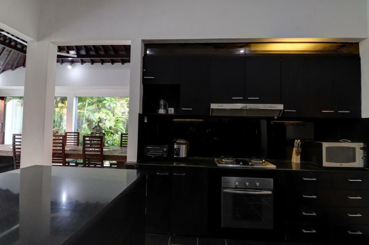 Casa Priya Canggu Luaran gambar