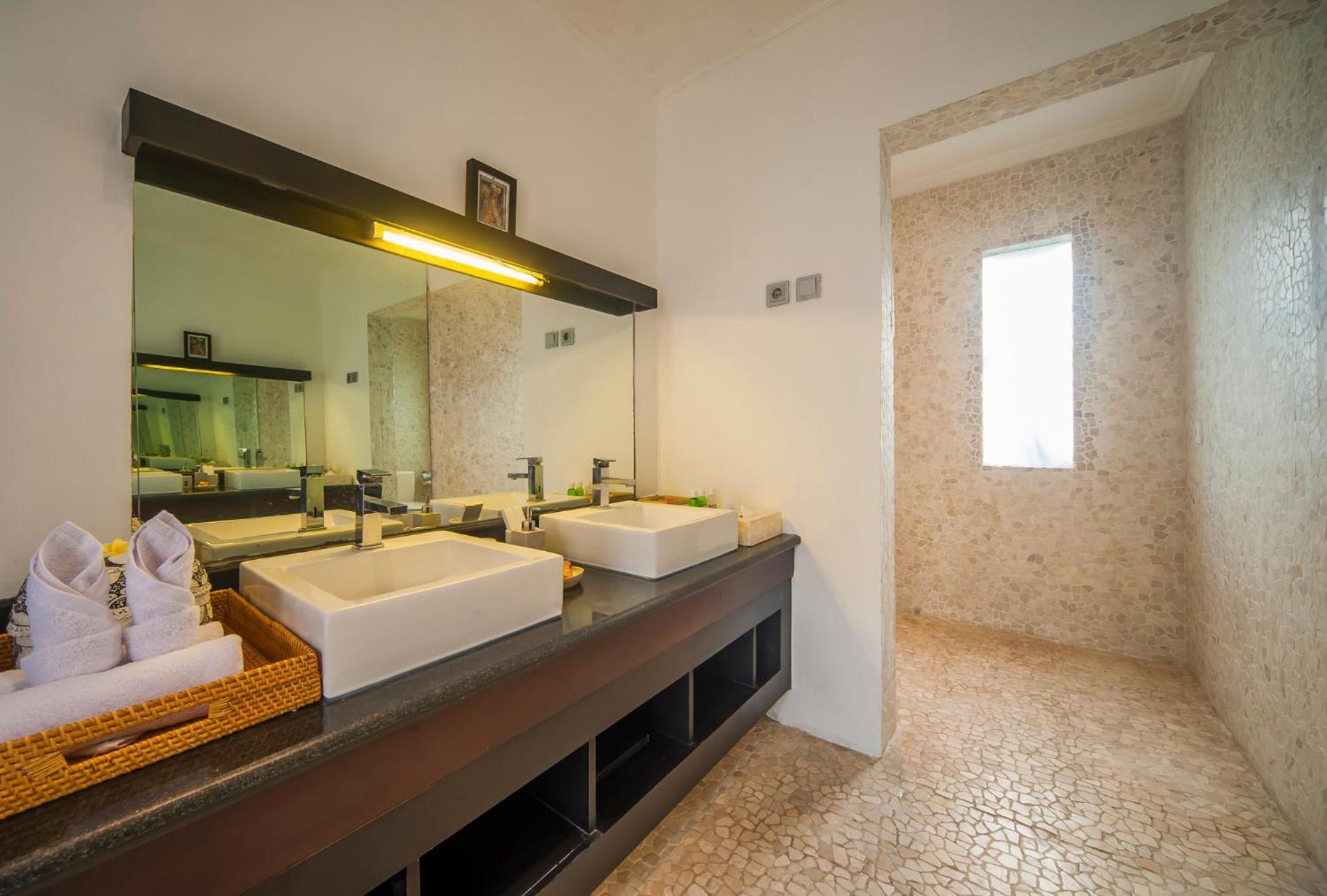 Casa Priya Canggu Luaran gambar